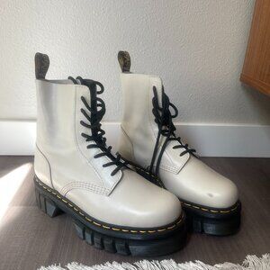 Dr. Martens Audrick Boot
